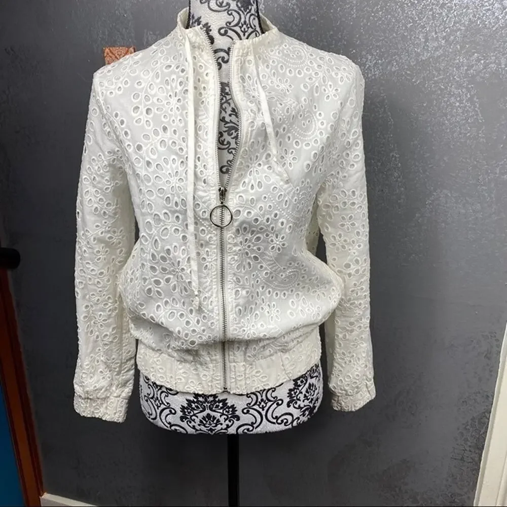 KENDALL + KYLIE White Broderie Anglaise Eyelet Bomber Jacket Size XS NWT